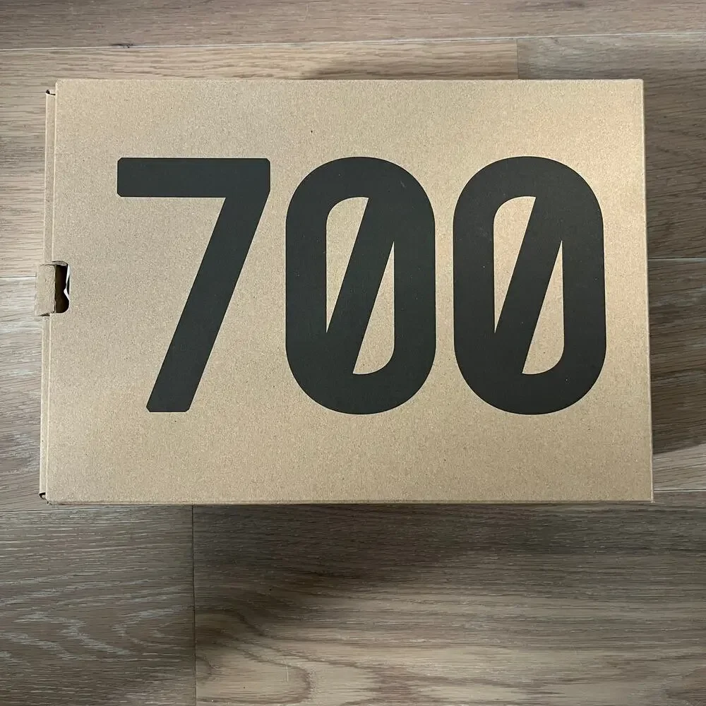 adidas Yeezy 700 V3 Azael Sneakers Tennis Shoes NEW